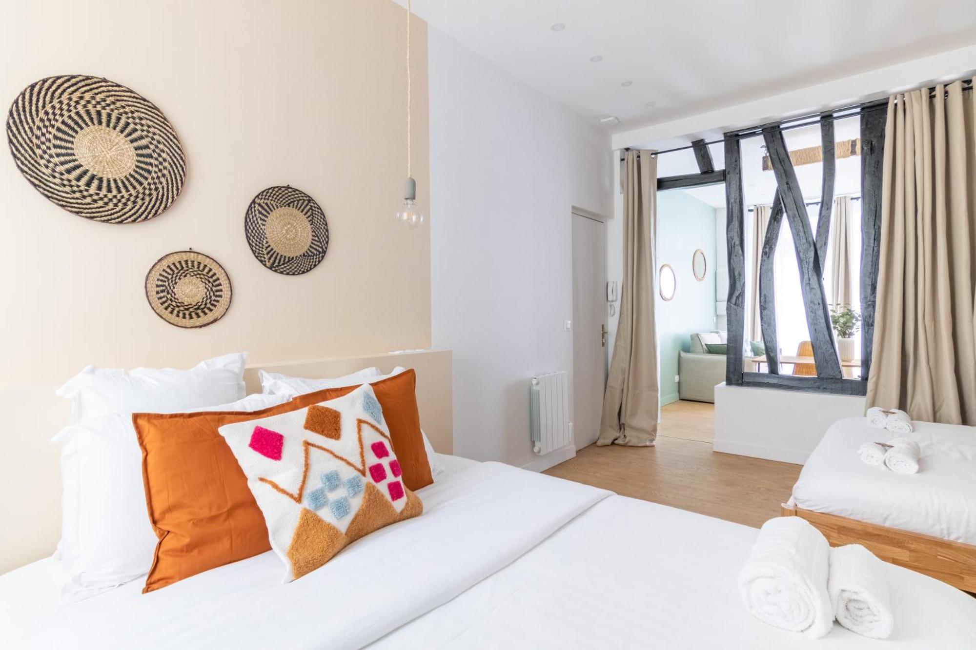 Apartment Relax In On Old Art Galery Paris